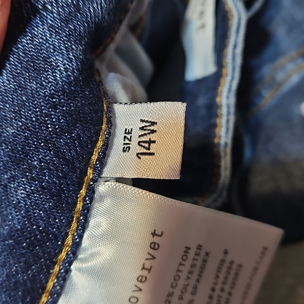 Women's Blue Ankle Cropped Jeans - Picture 11 of 12